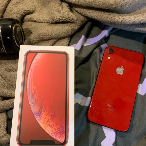 iPhone XR brand new unlocked - Picture 4 of 4